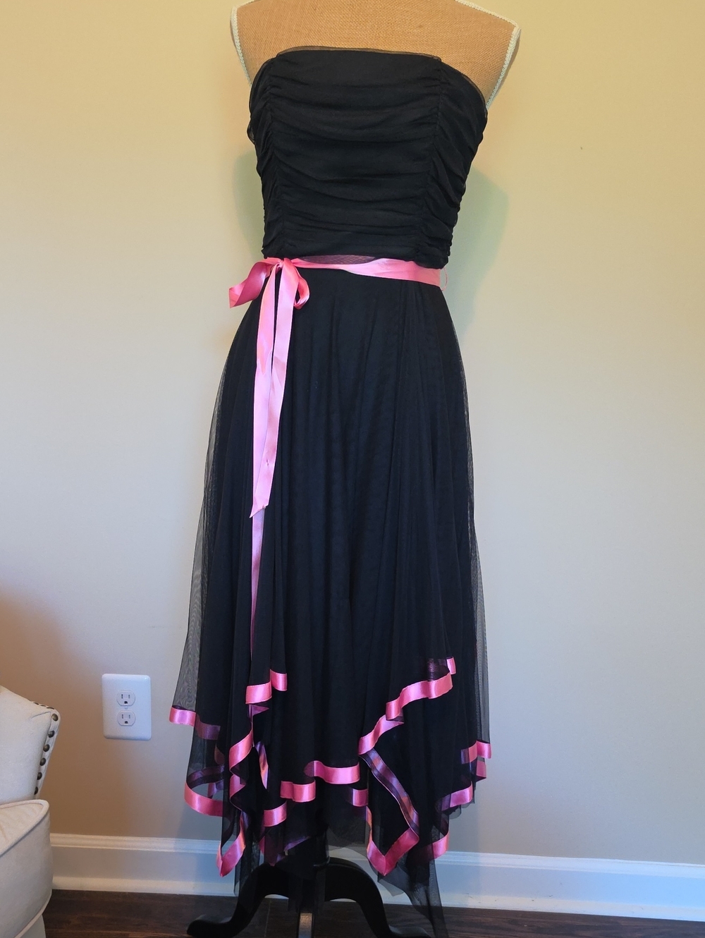 Cache - Black Strapless A-Line Dress with Pink Ribbon Accents
